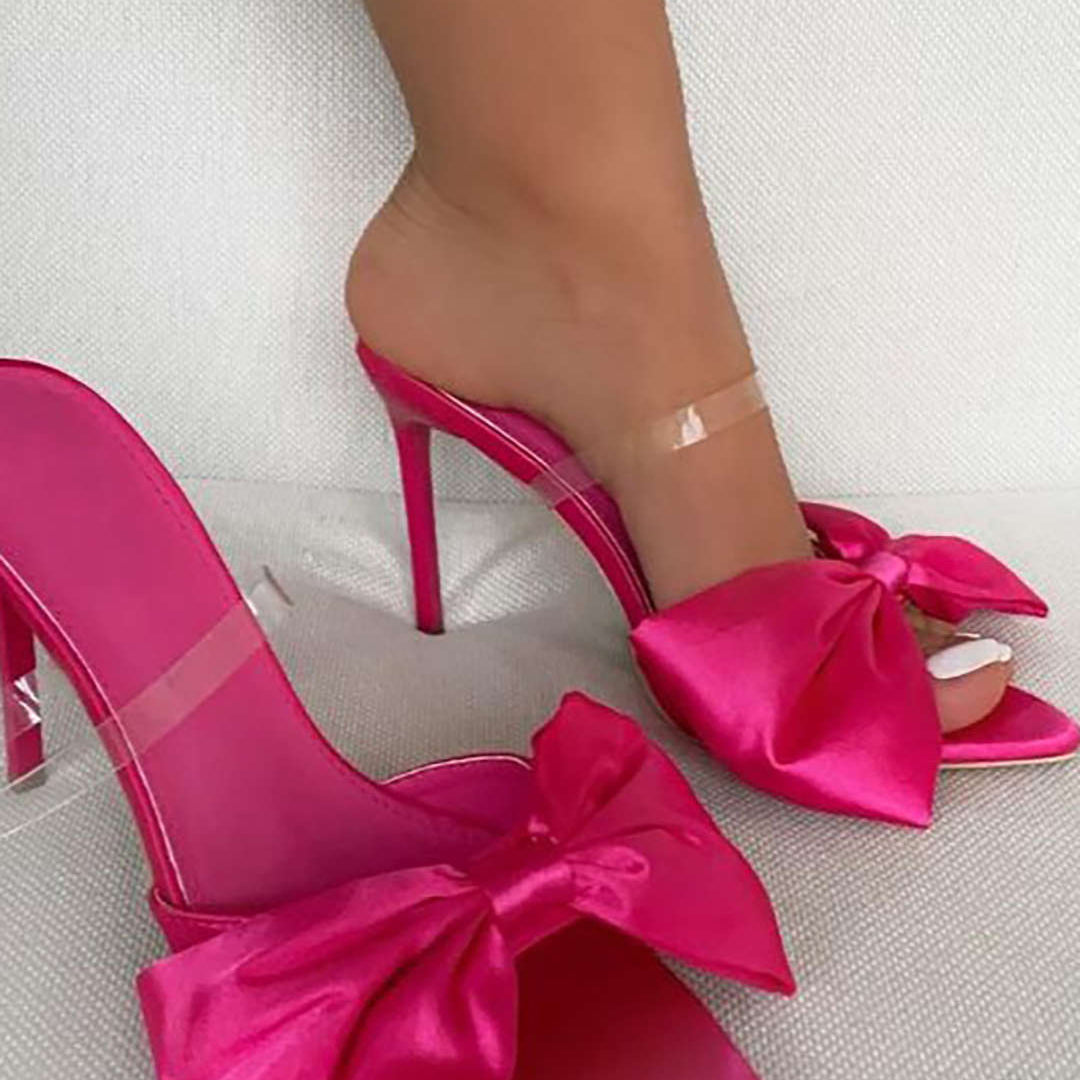 Szpilki z kokardą i paskiem slingback