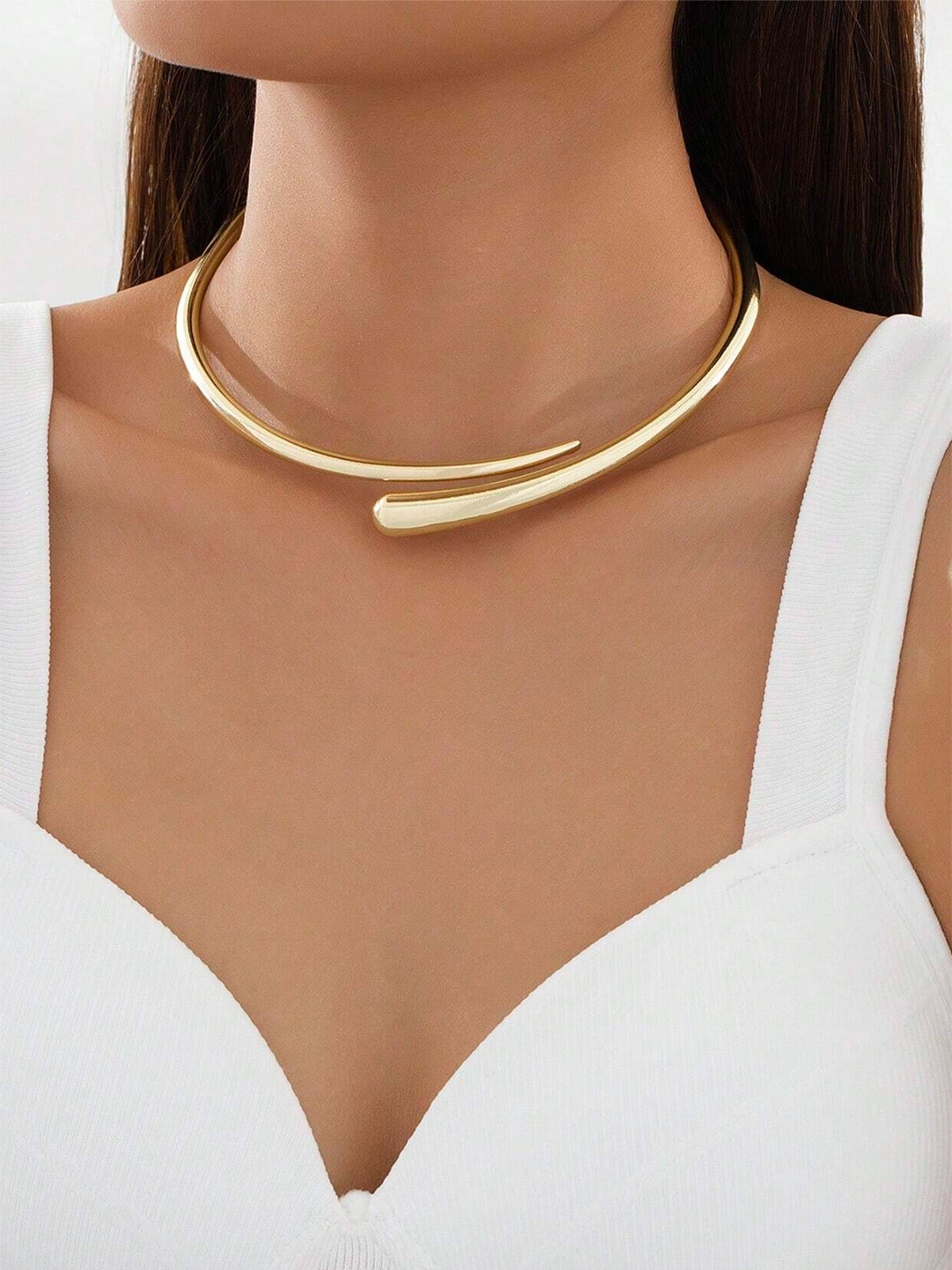 Złoty choker z otwartym mankietem