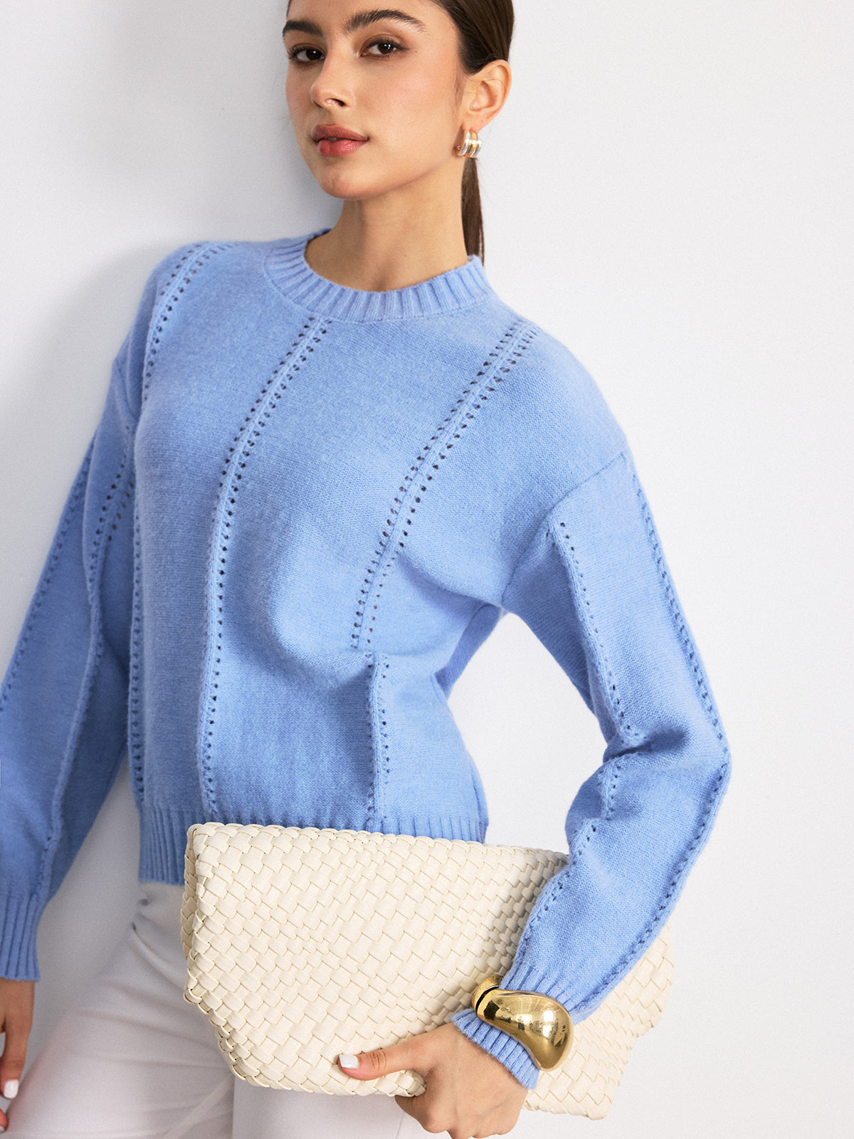 Sweter z okrągłym wycięciem