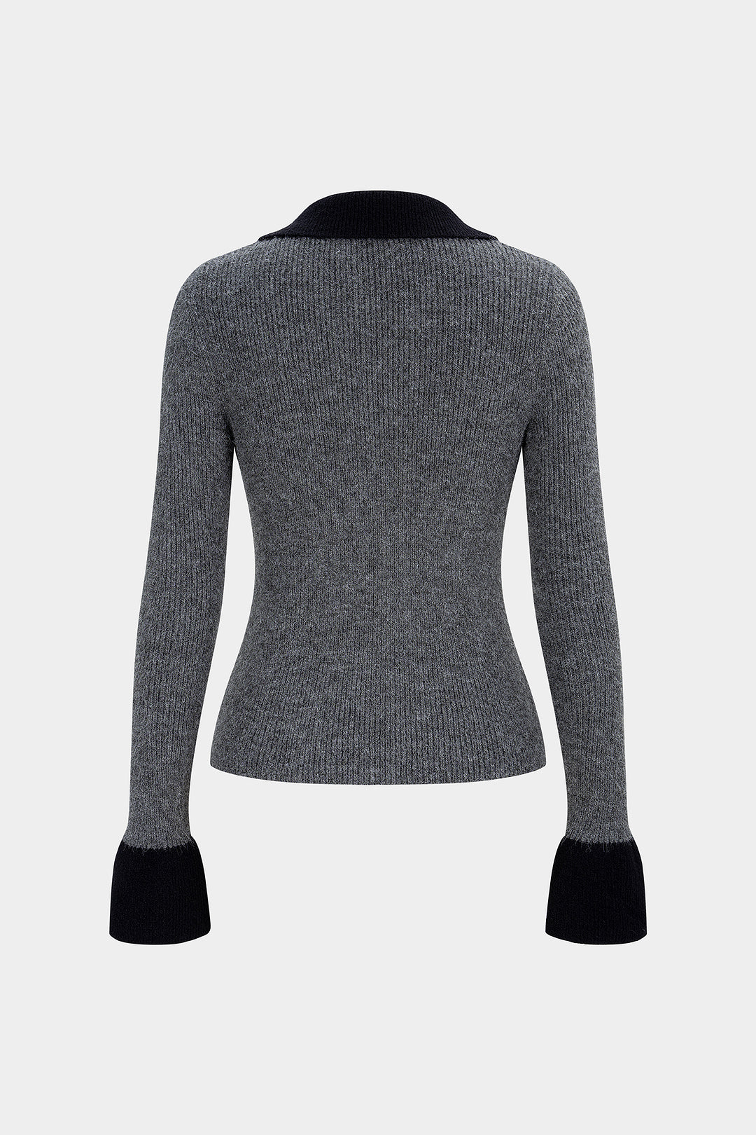 Elegancki top z dzianiny z guzikami