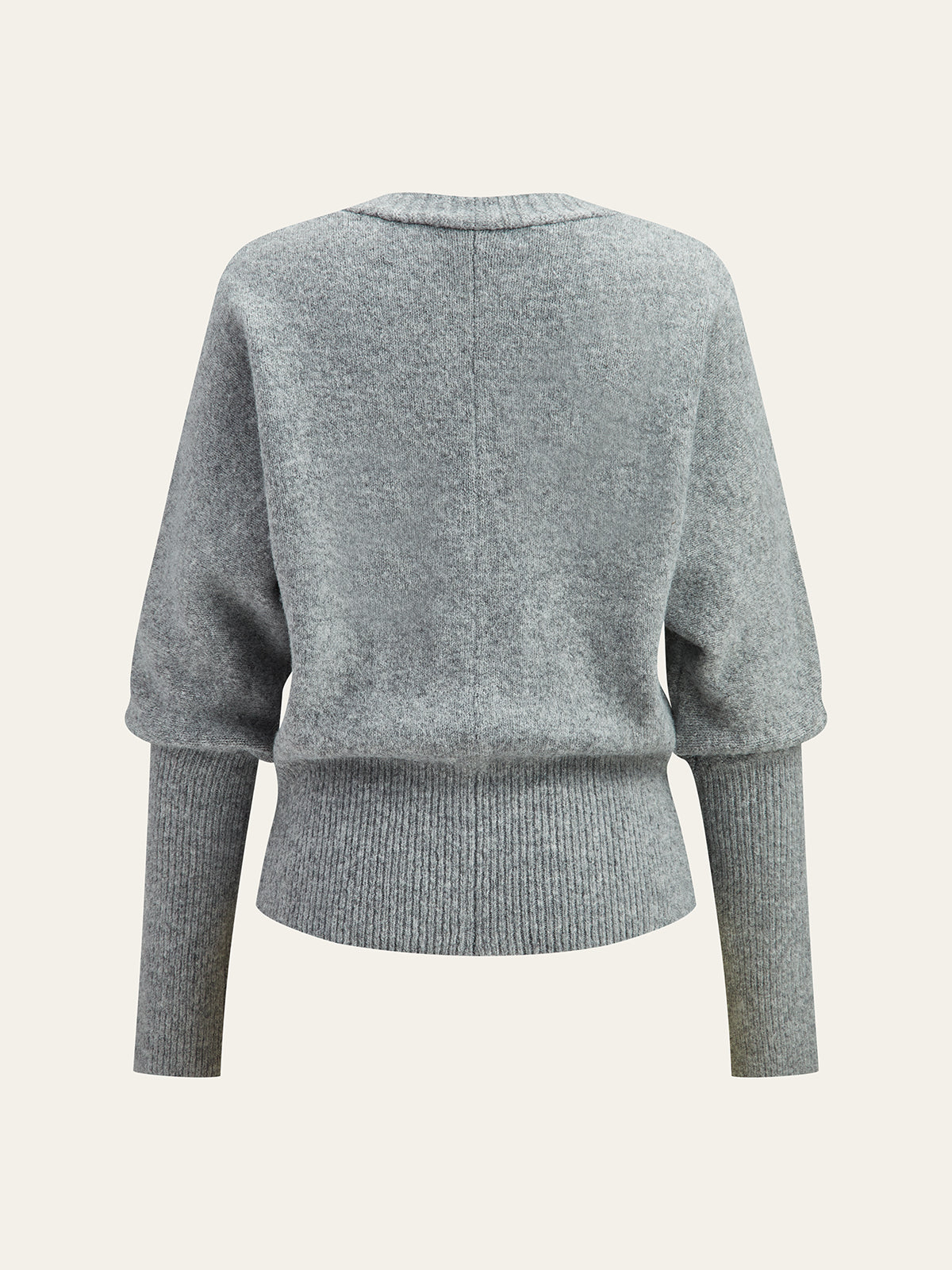 Sweter z dodatkiem wełny i ozdobnymi guzikami