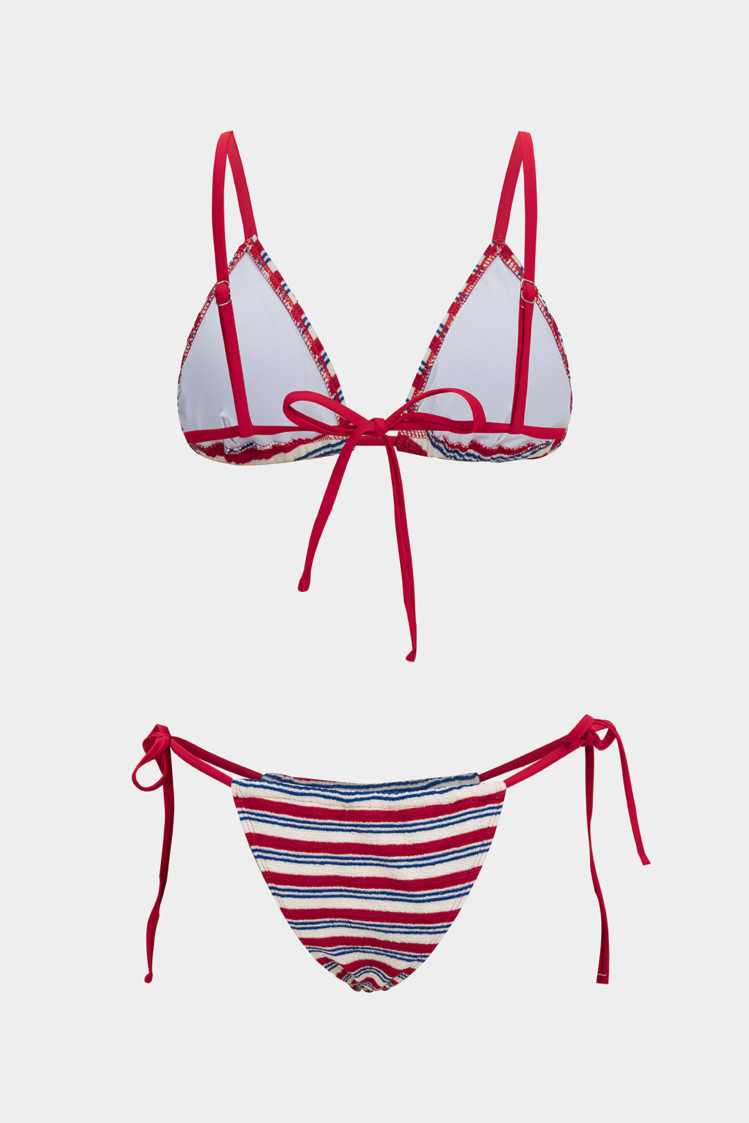 Bikini z wiązaniami i niskim stanem