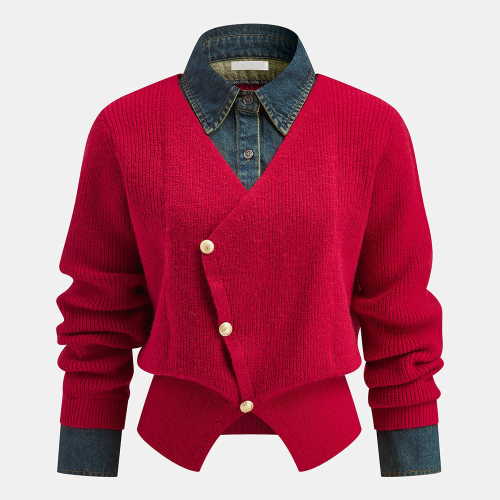 Sweter z kopertowym zapięciem i guzikami