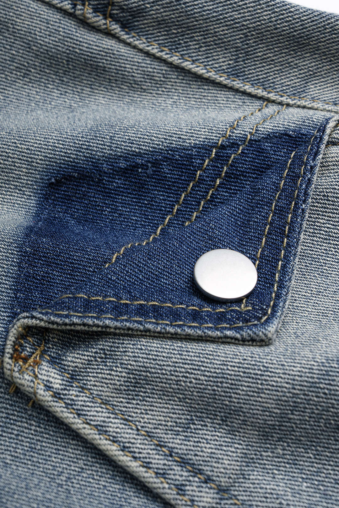 Krótkie spodenki z denimu z wysokim stanem i kieszeniami