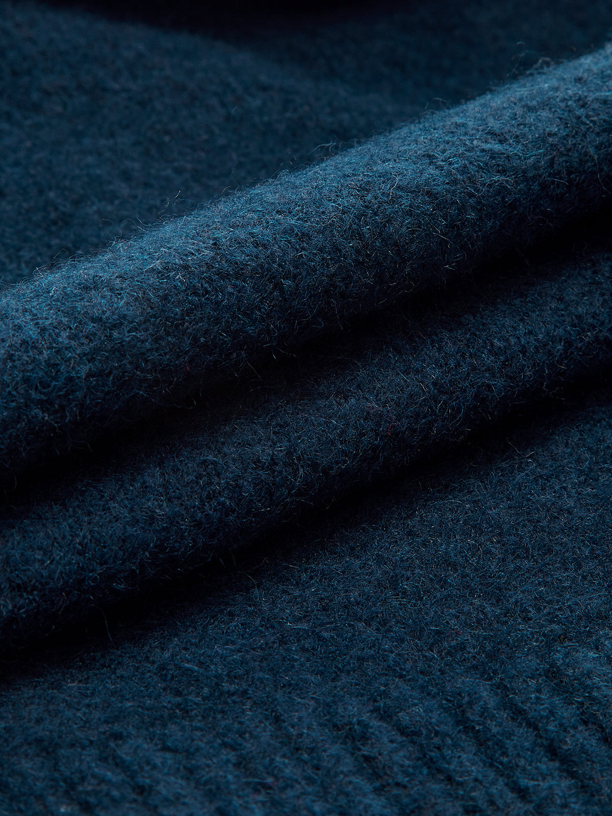 Krótkorękawowy sweter z kontrastową kieszenią