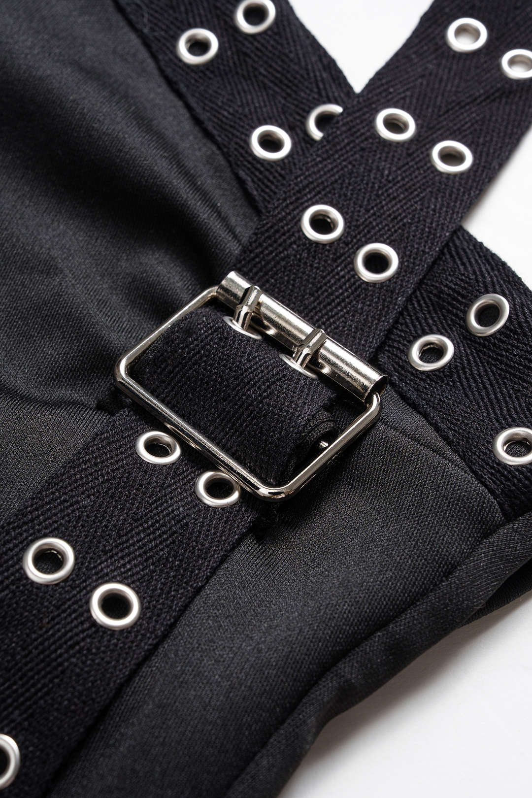 Halter top z asymetrycznym krojem