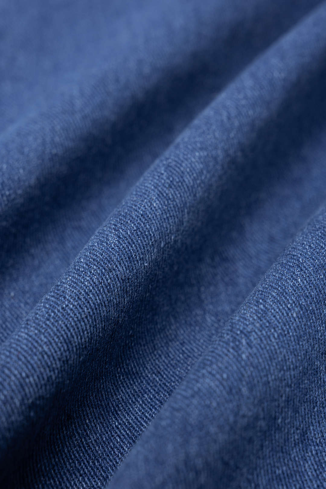 Spódnica z wysokim stanem i guzikami z denimu