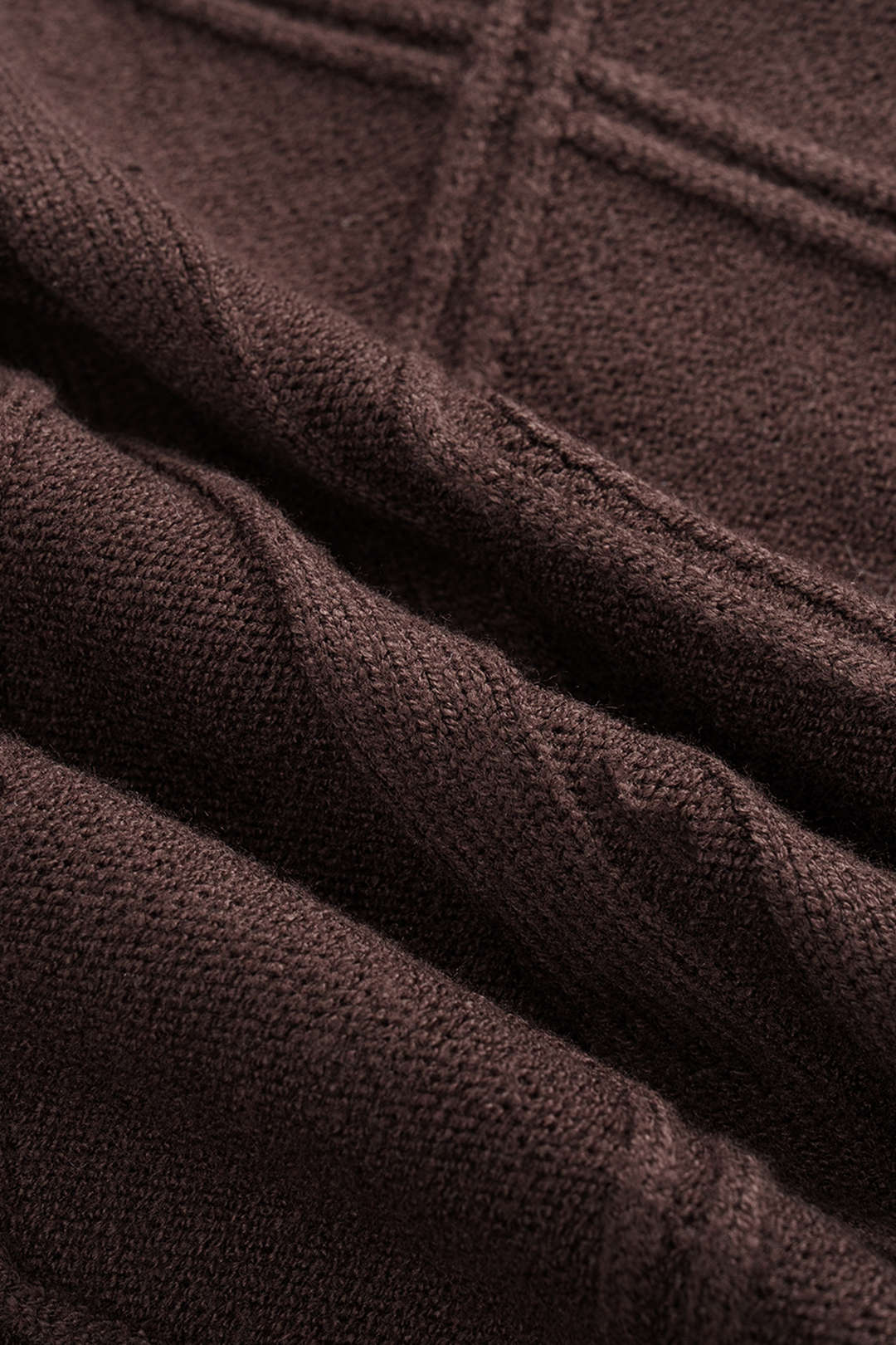 Dzianinowy sweter z futrzanym kołnierzem i zamkiem