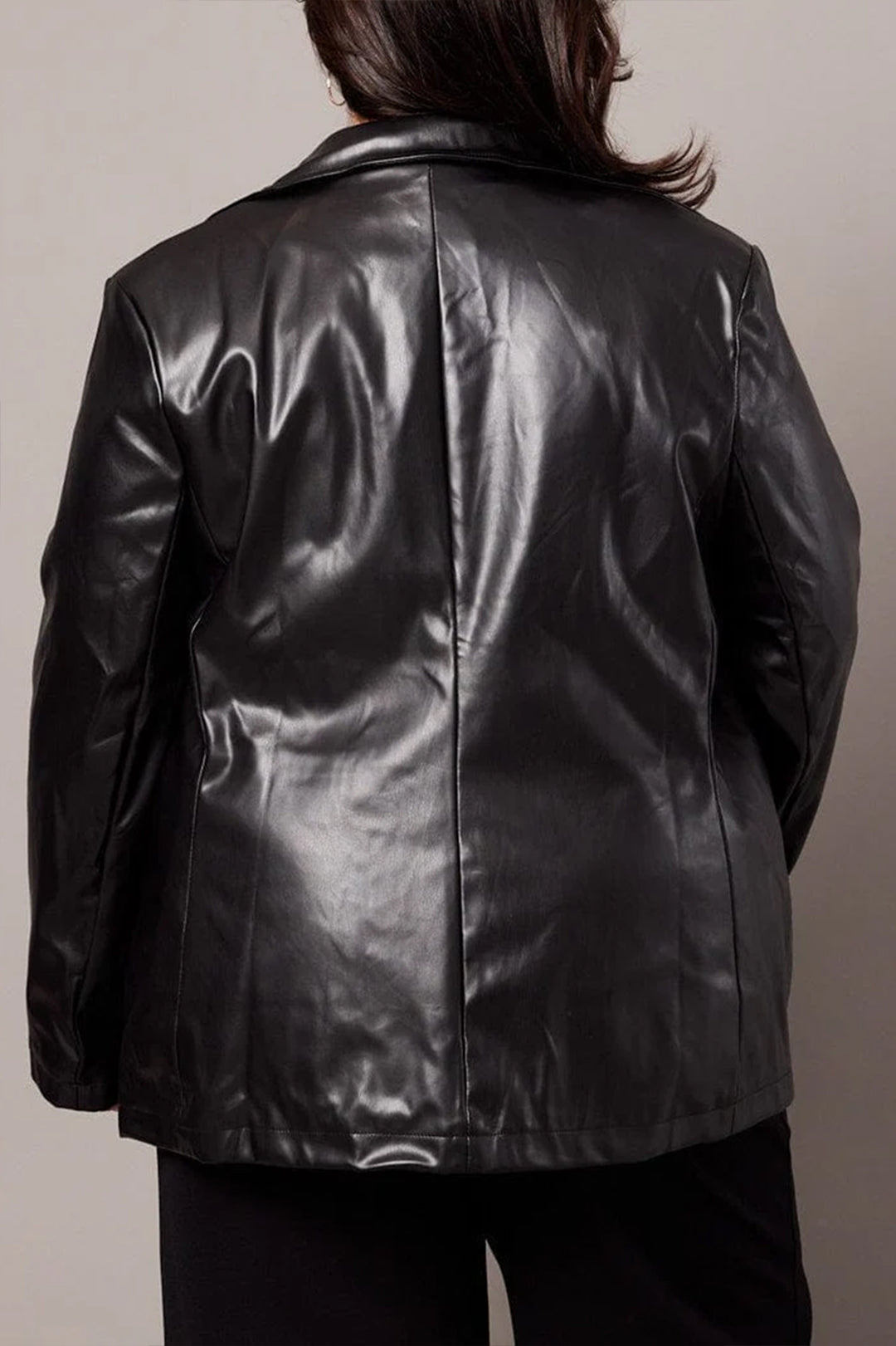 Plus size kurtka z eko skóry