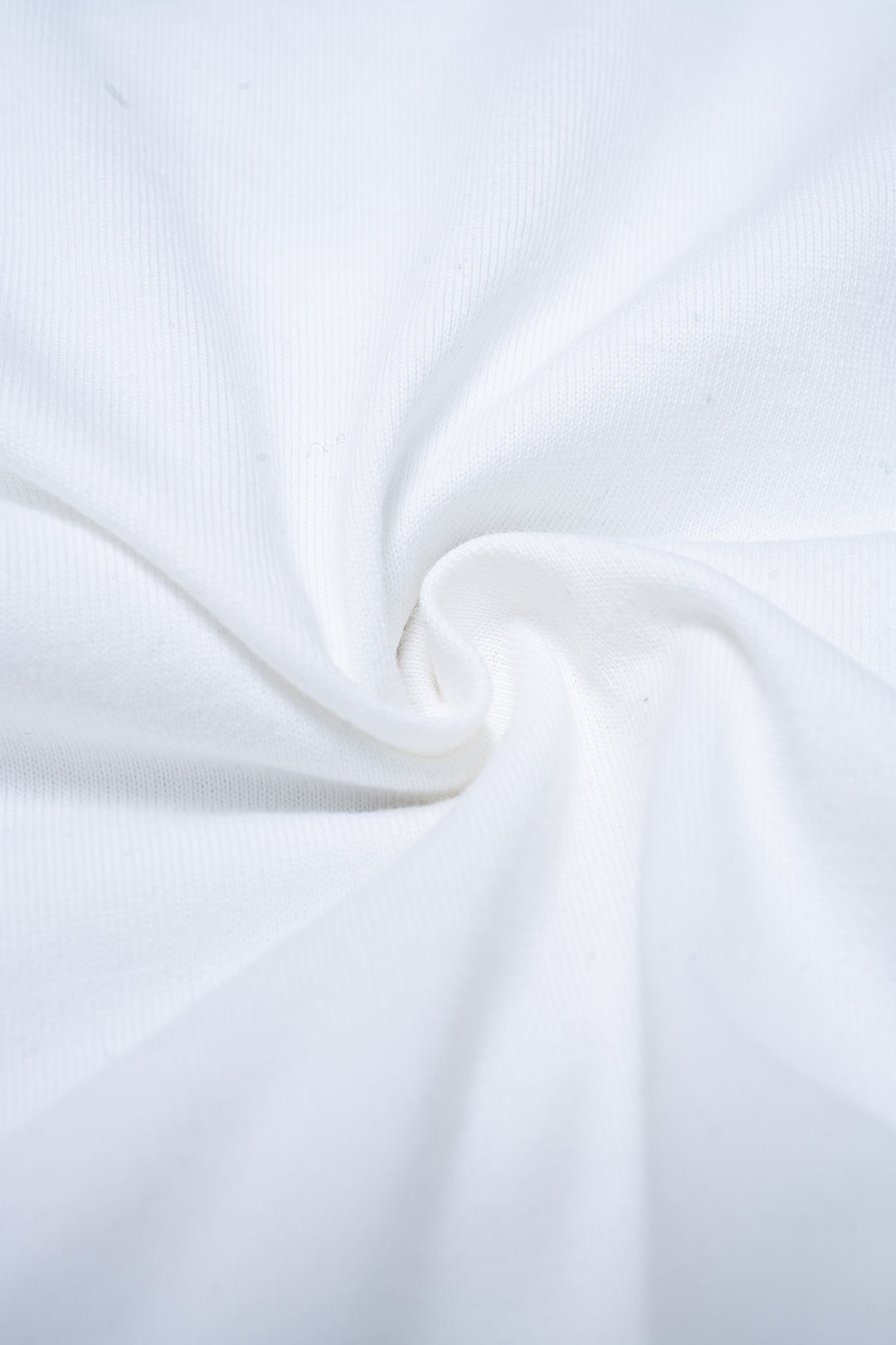 T shirt z geometrycznym nadrukiem