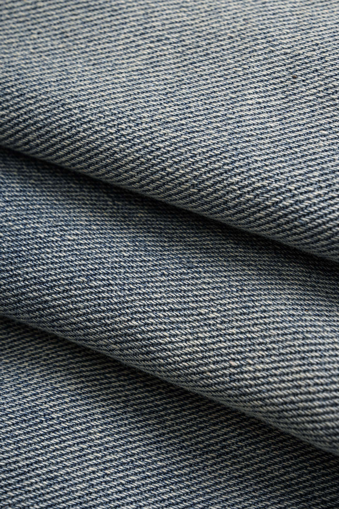 Krótkie spodenki z denimu z wysokim stanem i kieszeniami
