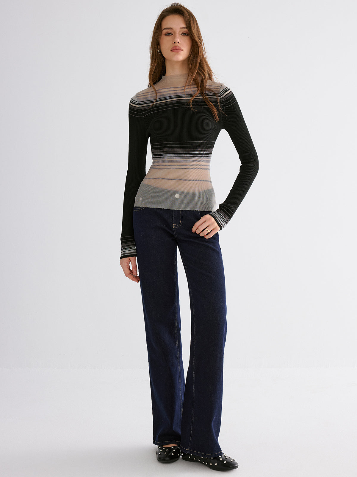 Gradientowy sweter z siatki