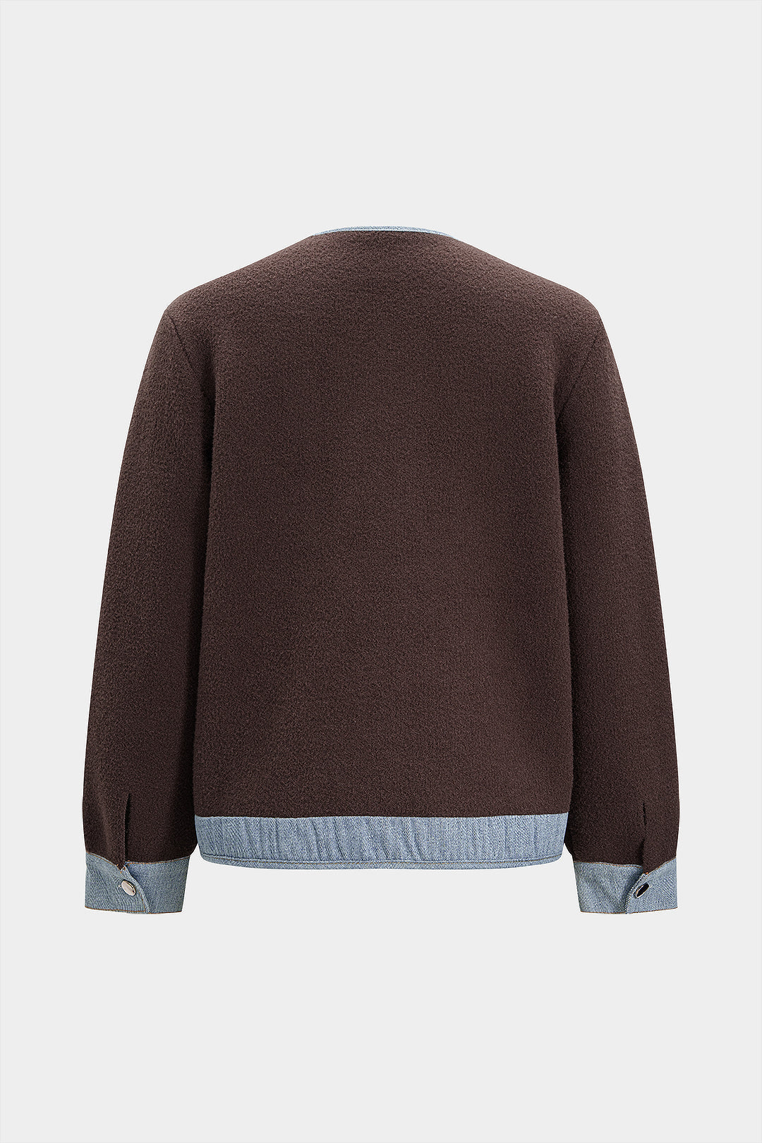 Kardigan z kontrastowymi wykończeniami i kieszeniami