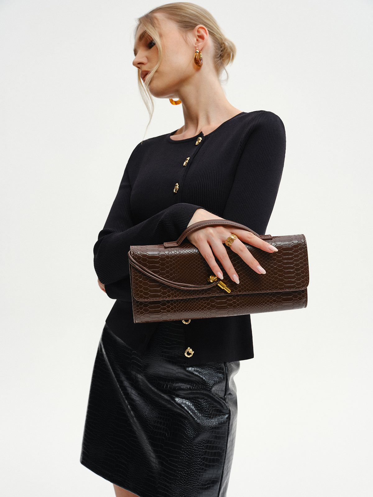 Elegancka kopertówka z subtelną fakturą