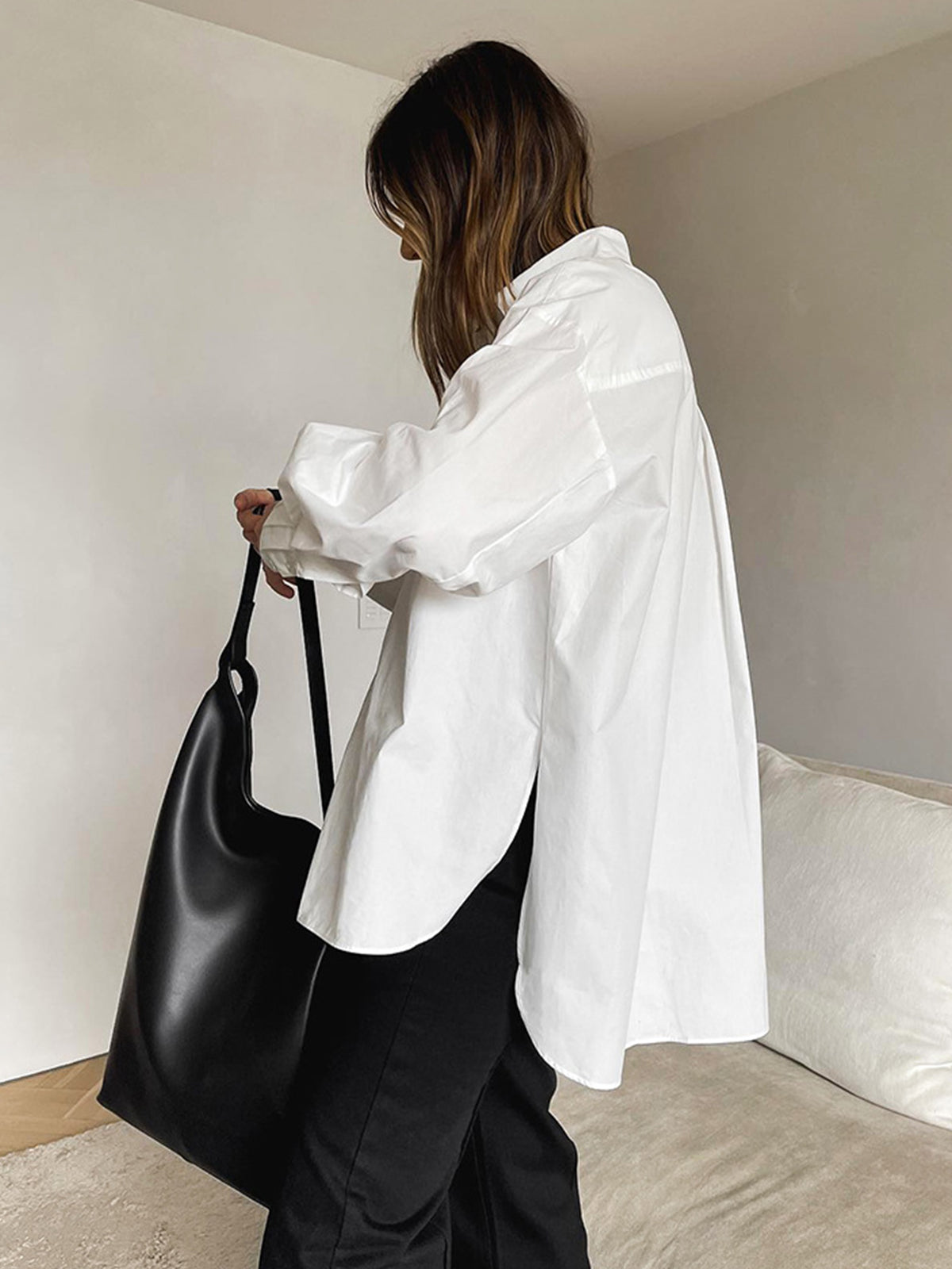 Koszula oversize z klasycznym kołnierzykiem i kieszenią na piersi