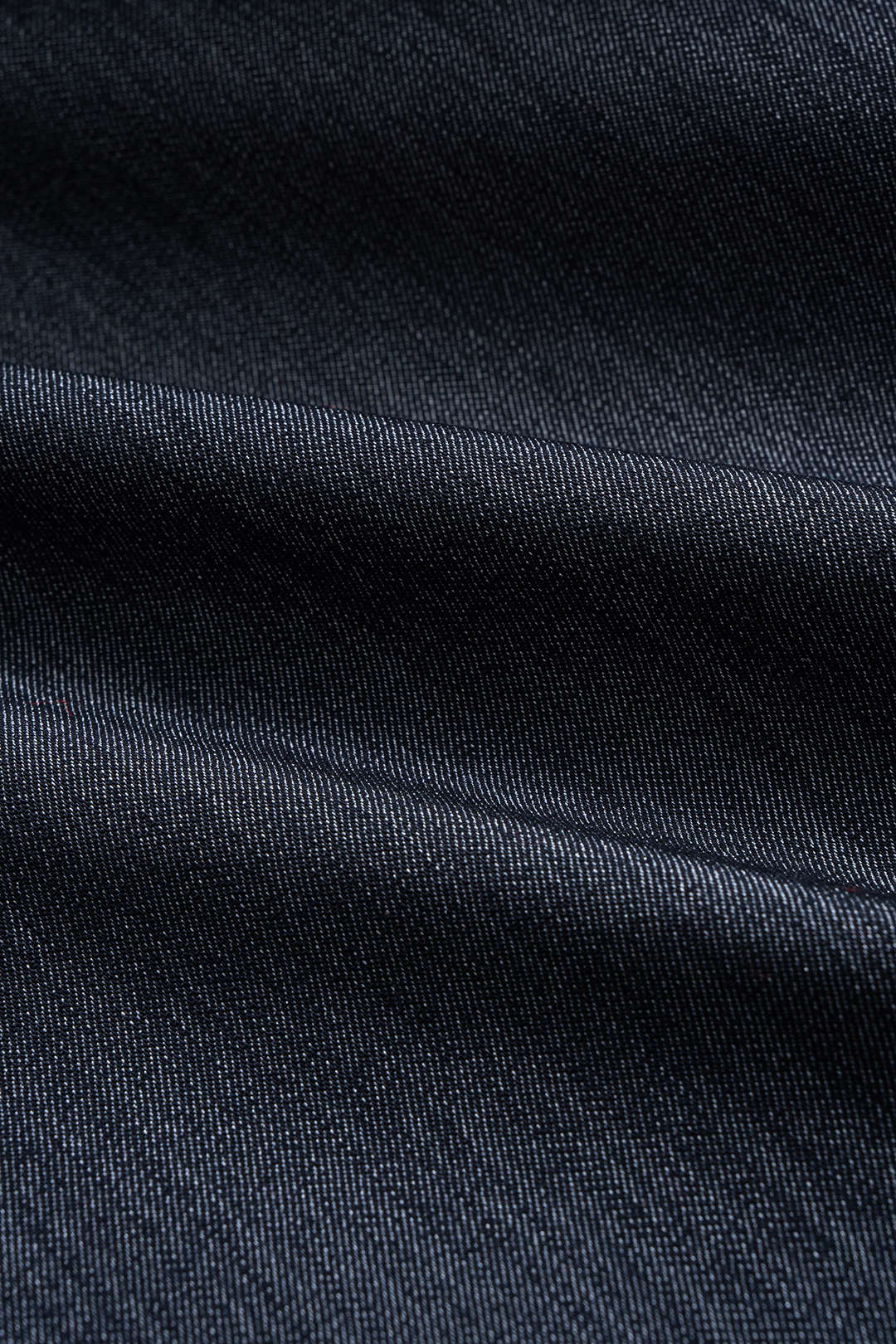 Krótka kurtka damska z ozdobnymi guzikami