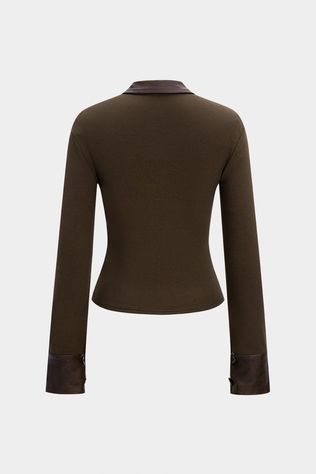 Kurtka damska dopasowana z ozdobnymi kieszeniami i zamkiem