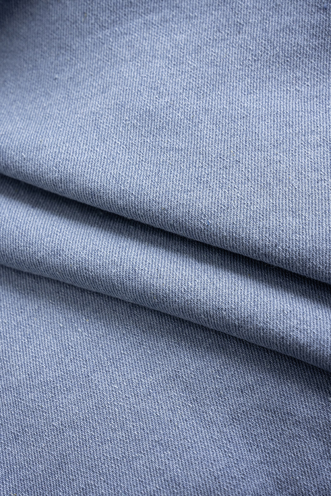 Dopasowana kurtka z zamkiem i kołnierzem