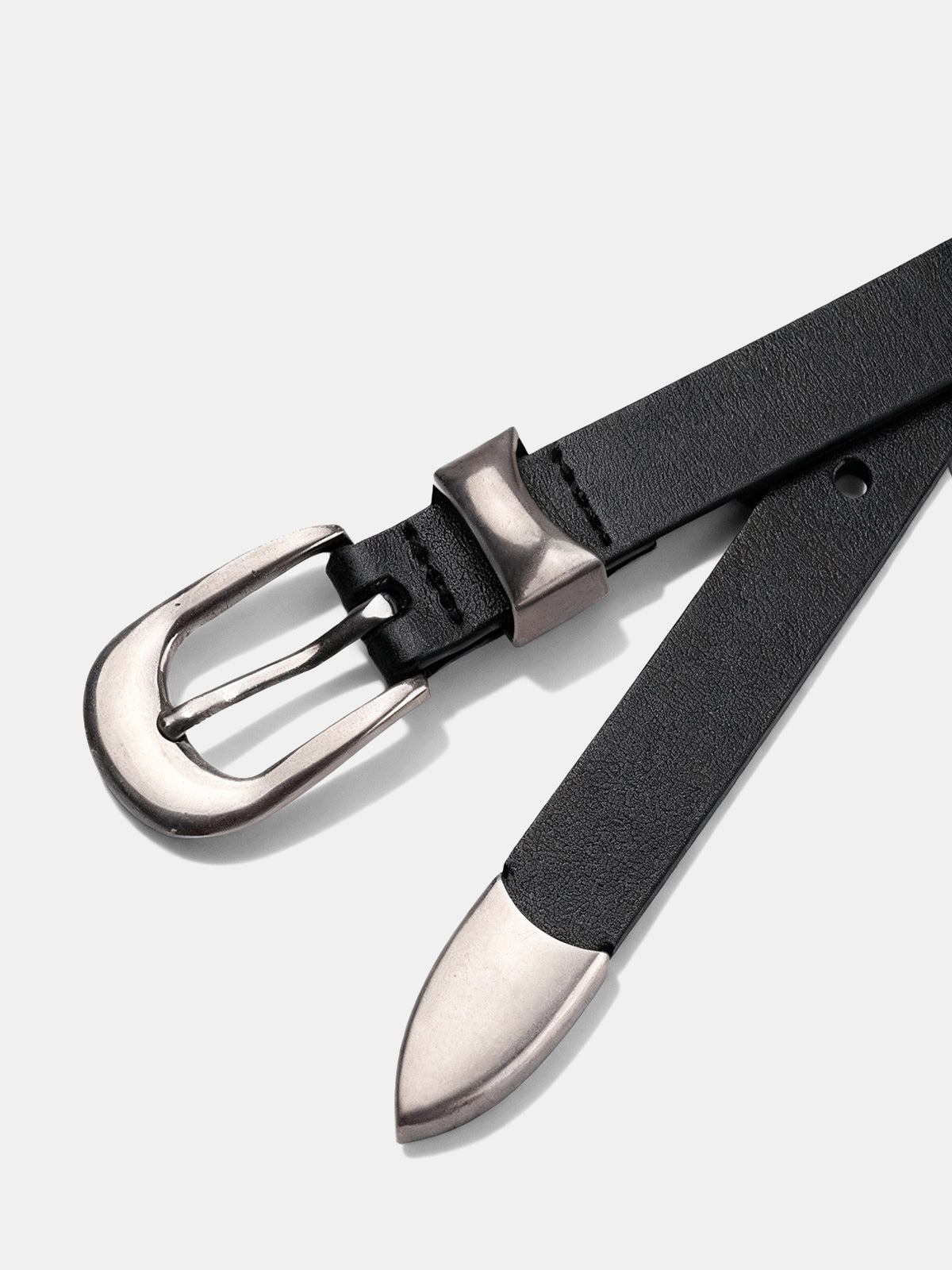 Pasek damski z matową metalową klamrą