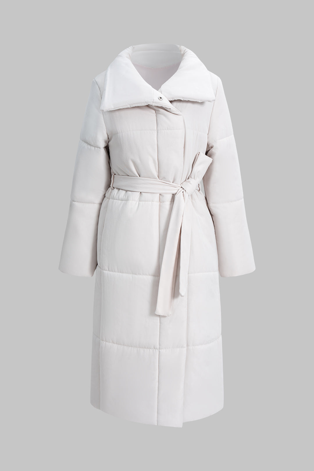 Płaszcz pikowany z szerokim kołnierzem i paskiem w talii