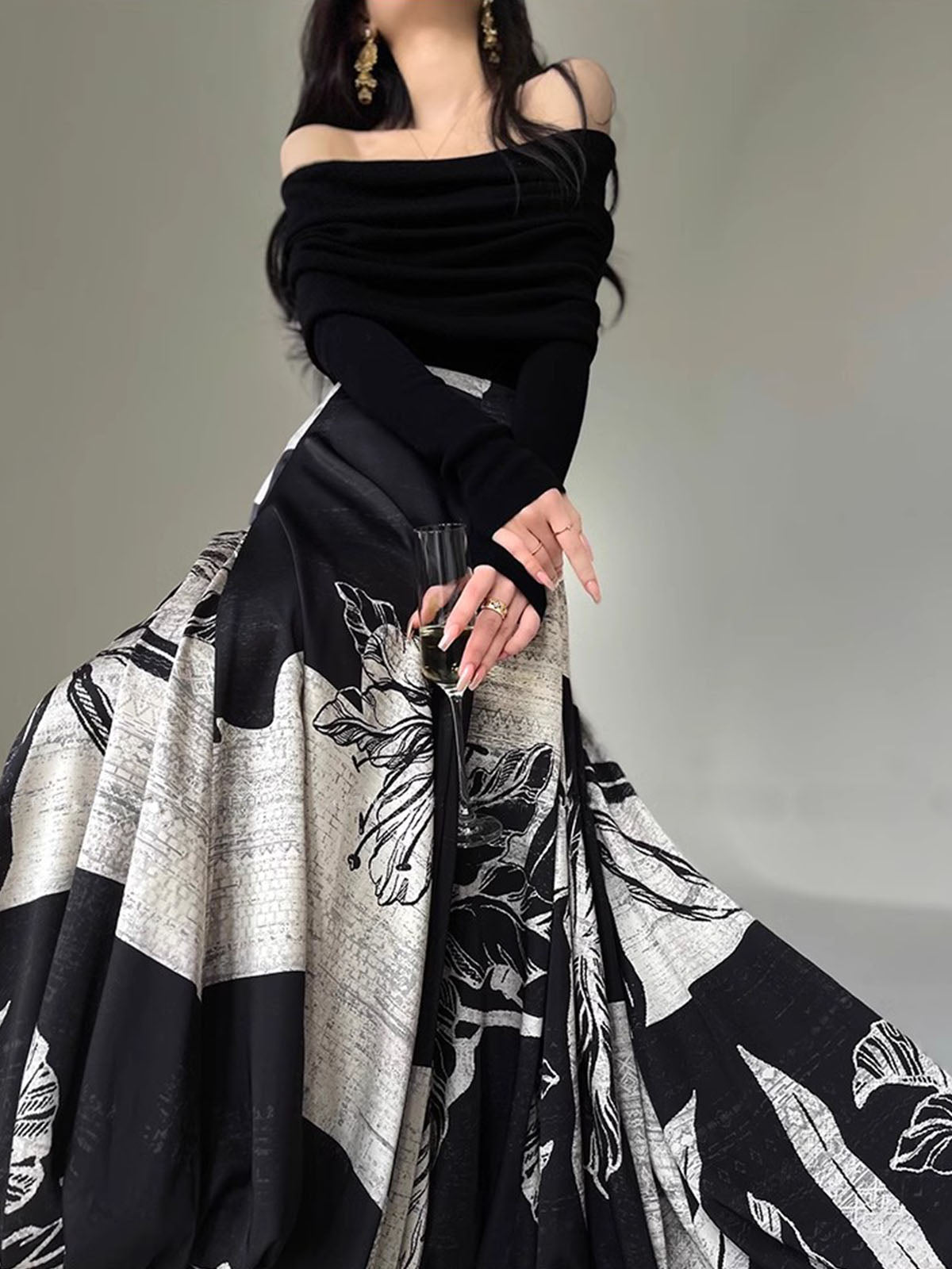 Spódnica maxi z asymetrycznym drapowaniem