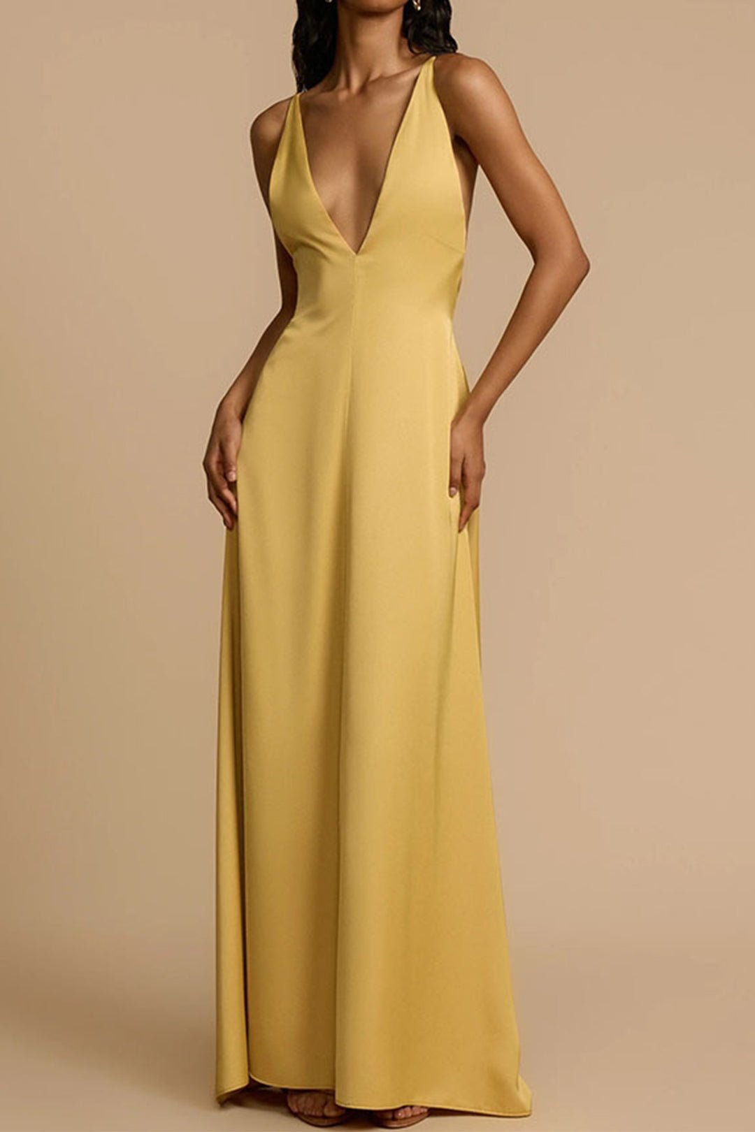 Sukienka wieczorowa maxi z dekoltem V