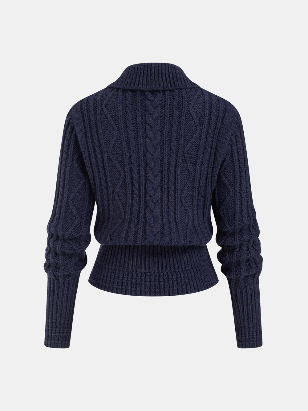 Sweter damski z eleganckim kołnierzem i wzorem warkoczowym