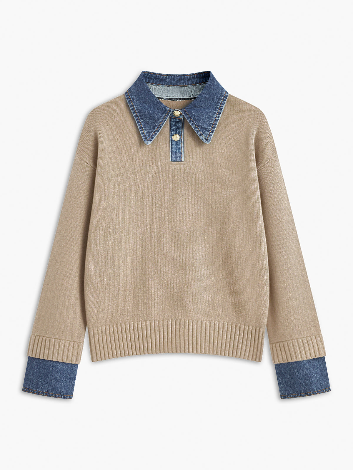 Sweter z denimowymi akcentami