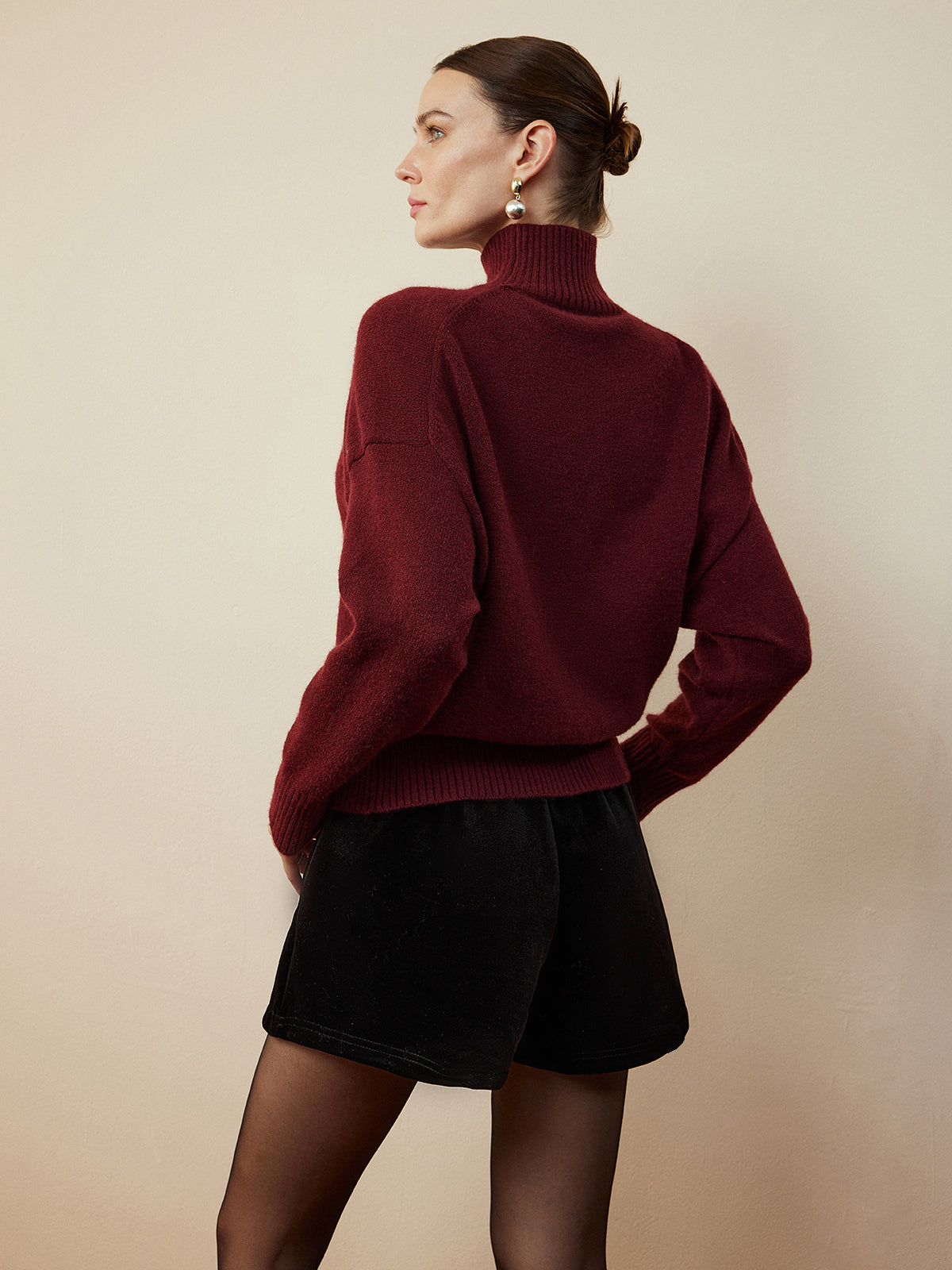 Szorty z wysokim stanem z kieszeniami